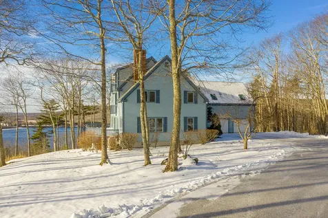 11 Little Bear Lane Rockport ME 04856