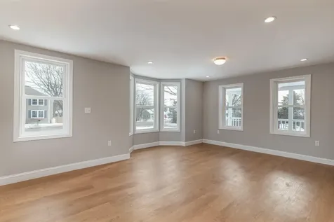 7 Union Street Westbrook ME 04092
