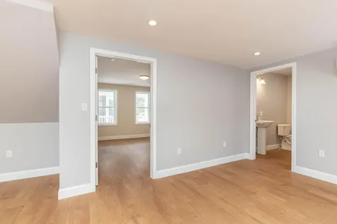 7 Union Street Westbrook ME 04092