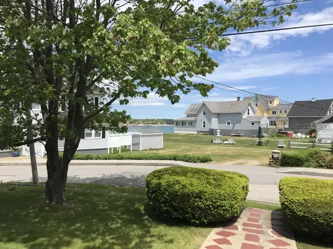 5 Willow Avenue York ME 03909