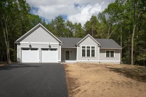 228 Tamrox Drive Arundel ME 04046