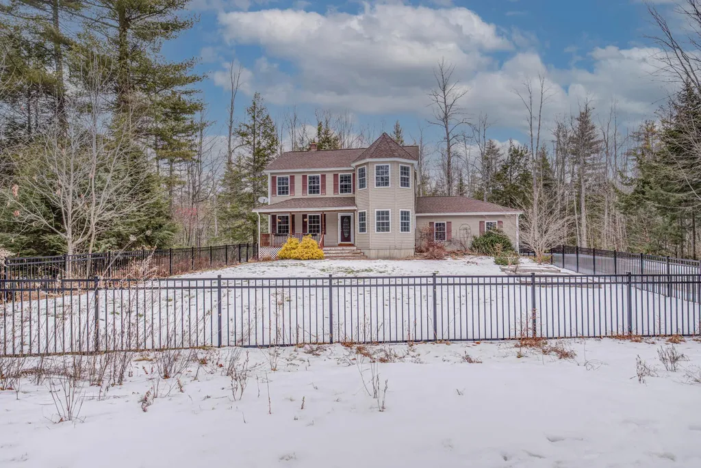 5 Zachary Lane Saco ME 04072