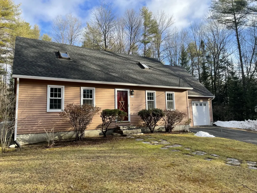 111 Dow Road Standish ME 04084