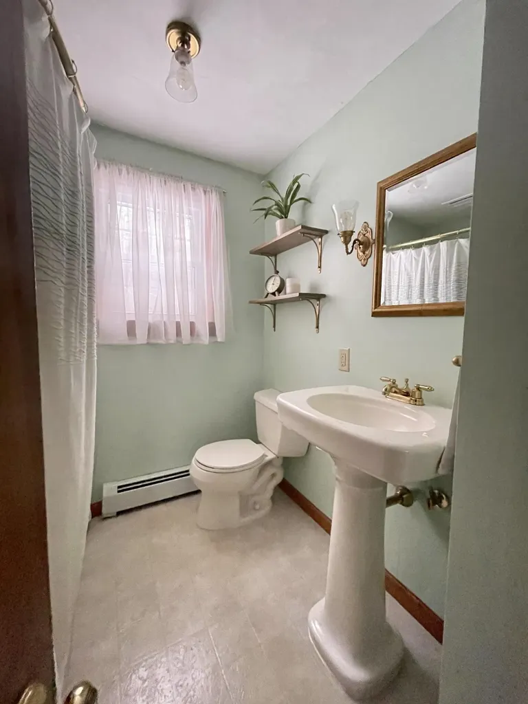 111 Dow Road Standish ME 04084