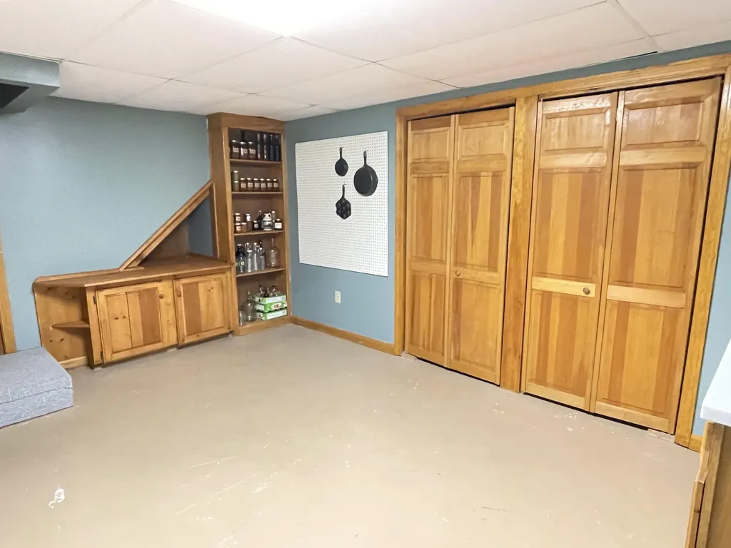 111 Dow Road Standish ME 04084