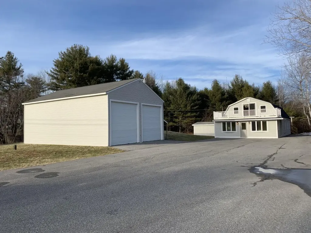 461 Northern Avenue Farmingdale ME 04344