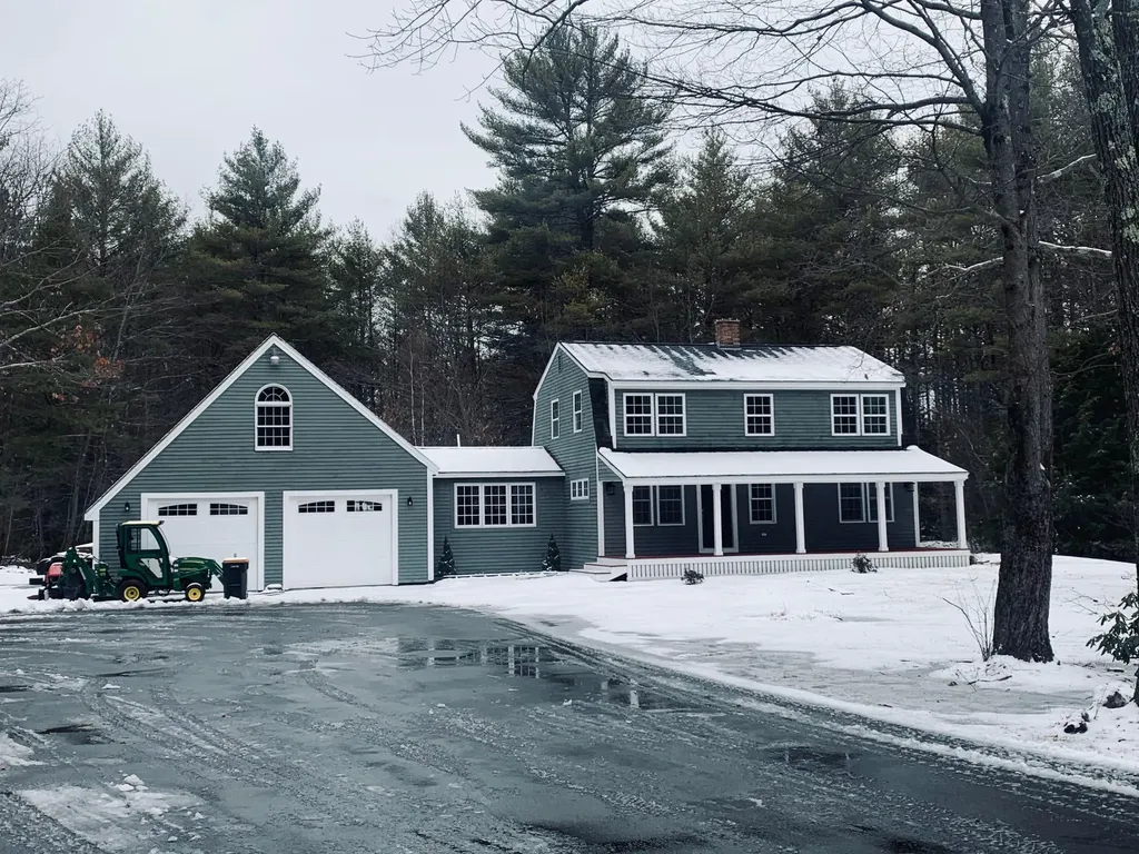 4 Kerryman Circle Scarborough ME 04074