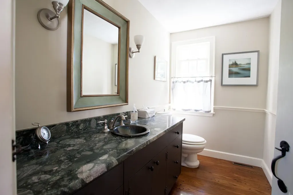 37 Raynes Neck Road York ME 03909