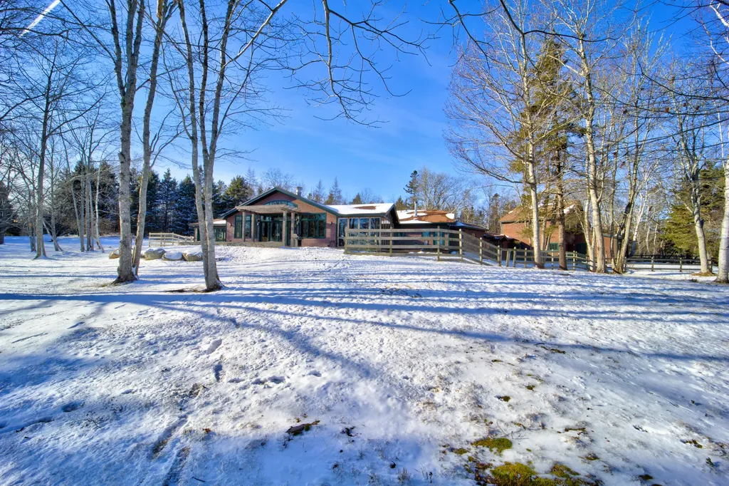 1212 Newbury Neck Road Surry ME 04684