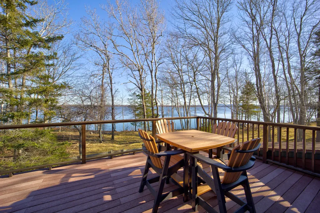 1212 Newbury Neck Road Surry ME 04684