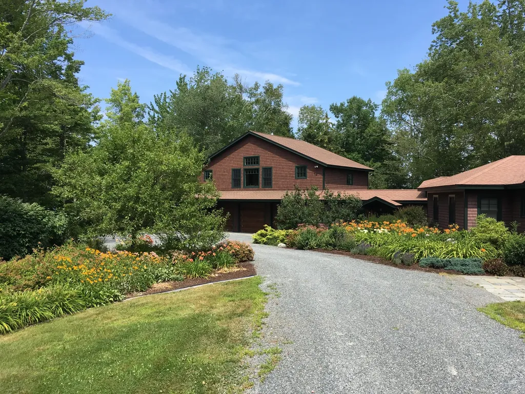 1212 Newbury Neck Road Surry ME 04684