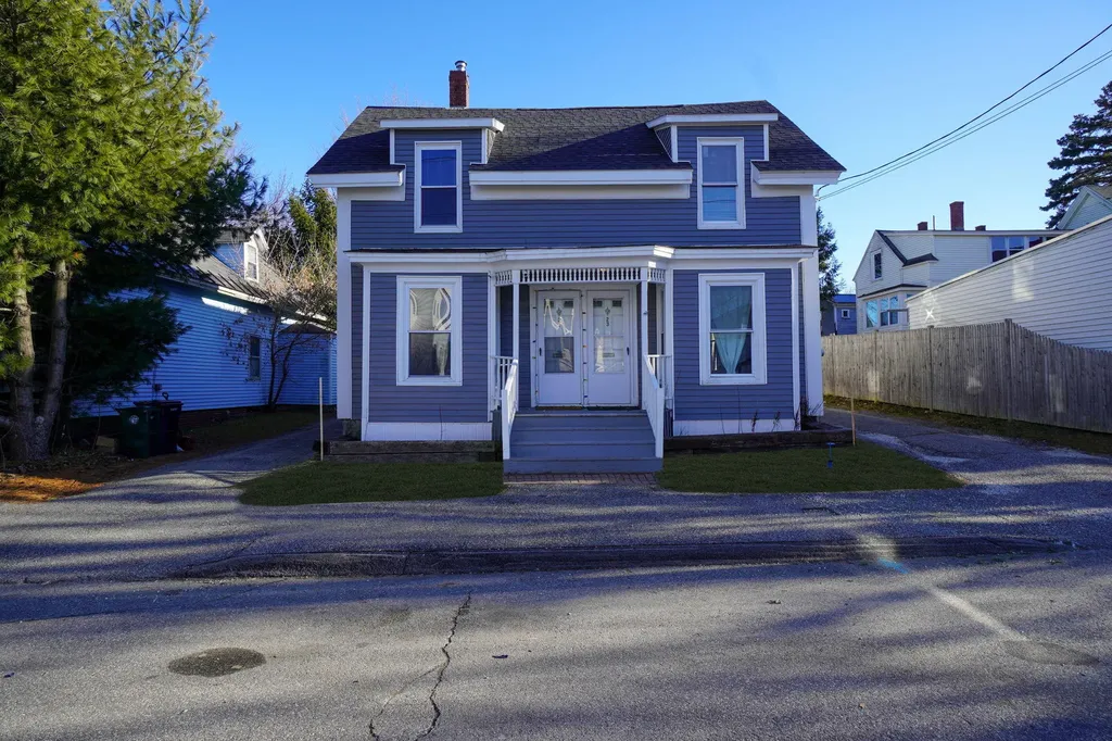 21-23 Oak Street Biddeford ME 04005