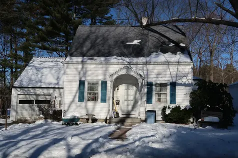 13 Fairview Avenue Augusta ME 04330