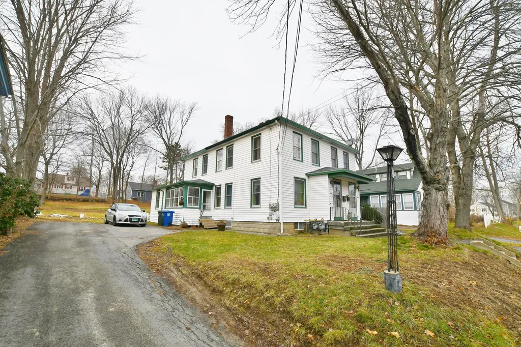 194 Bridge Street Westbrook ME 04092