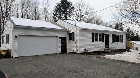 12 Saint Patrick Avenue Lewiston ME 04240