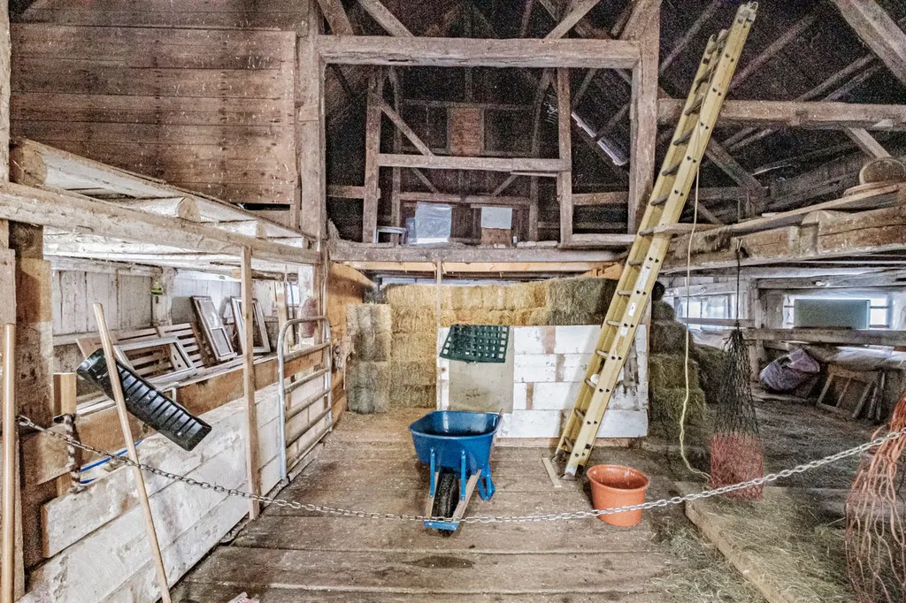 195 Hampshire Street Hiram ME 04041