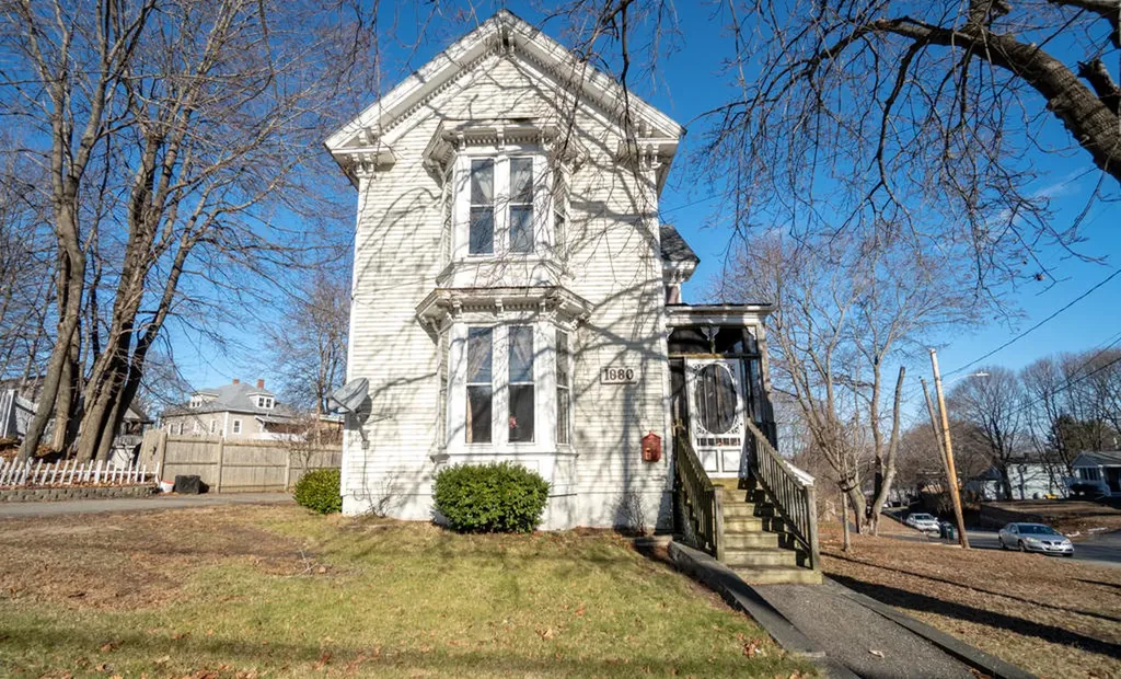 111 Pool Street Biddeford ME 04005