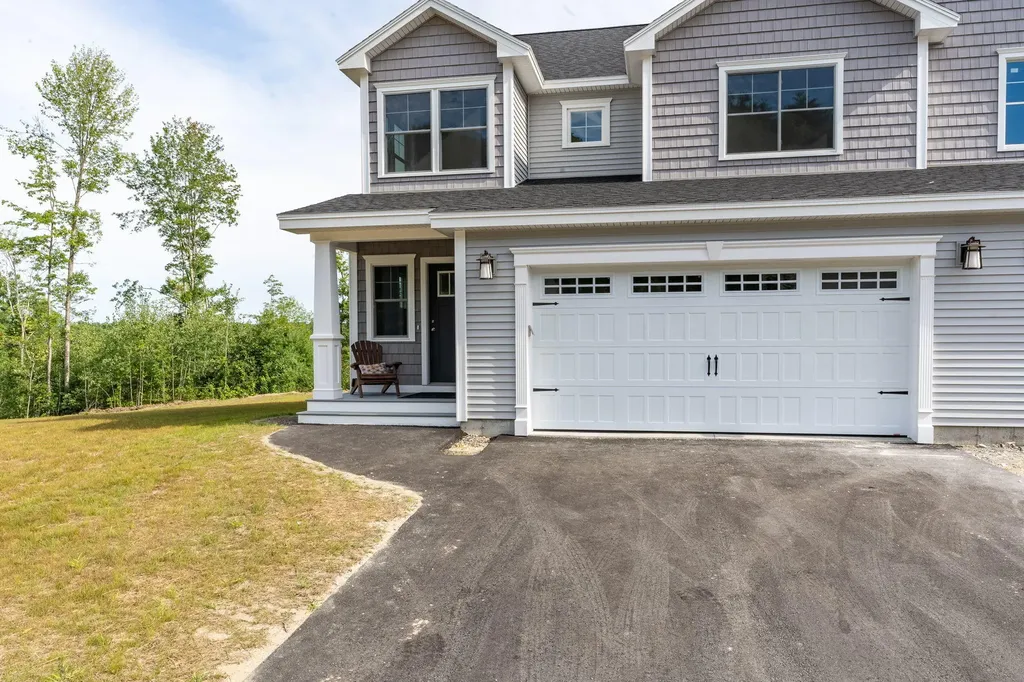 10 Tuscan Way #2 Falmouth ME 04105