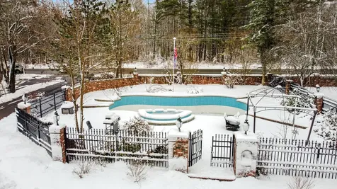1220 Lakeview Drive China ME 04358