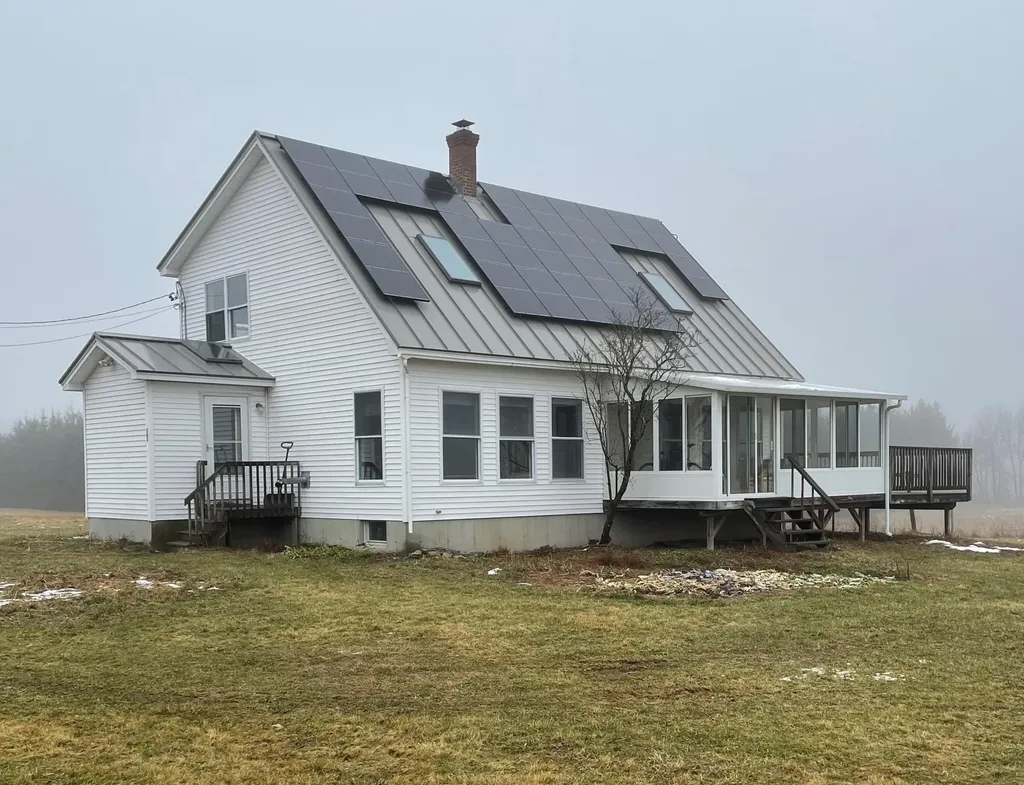 823 Pushaw Road Bangor ME 04401