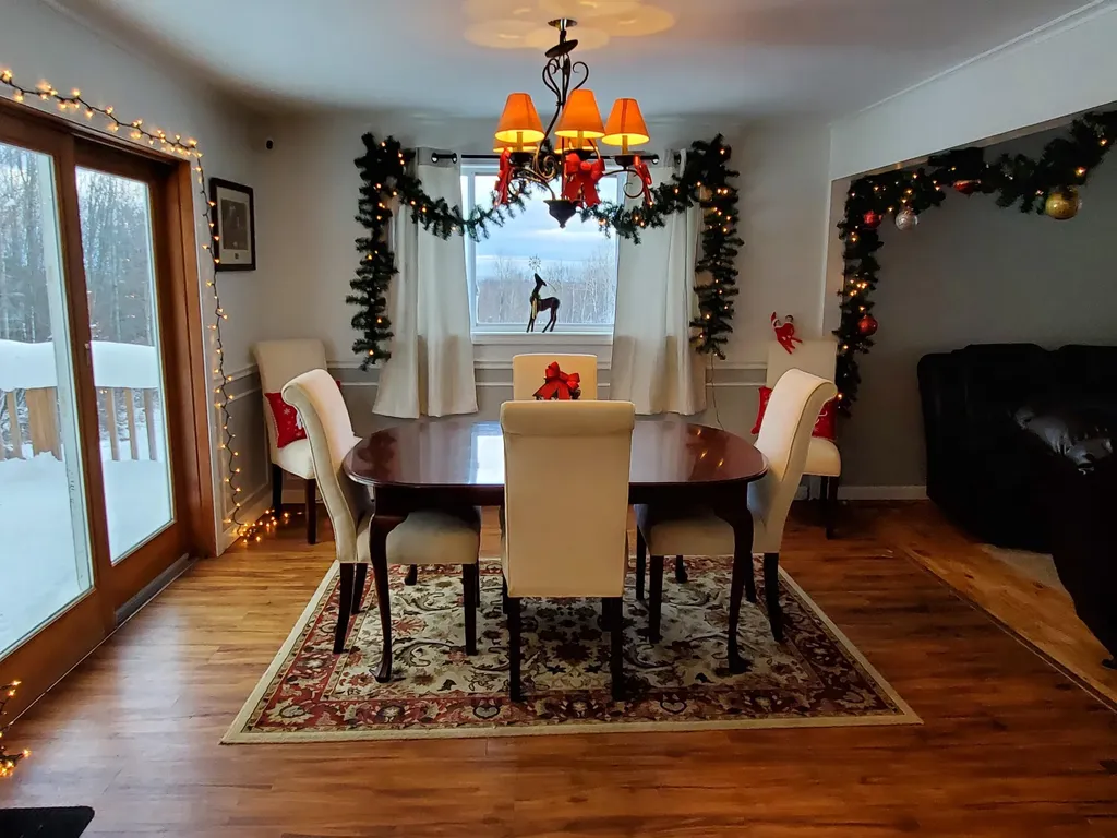 110 Seminole Drive Farmington ME 04938