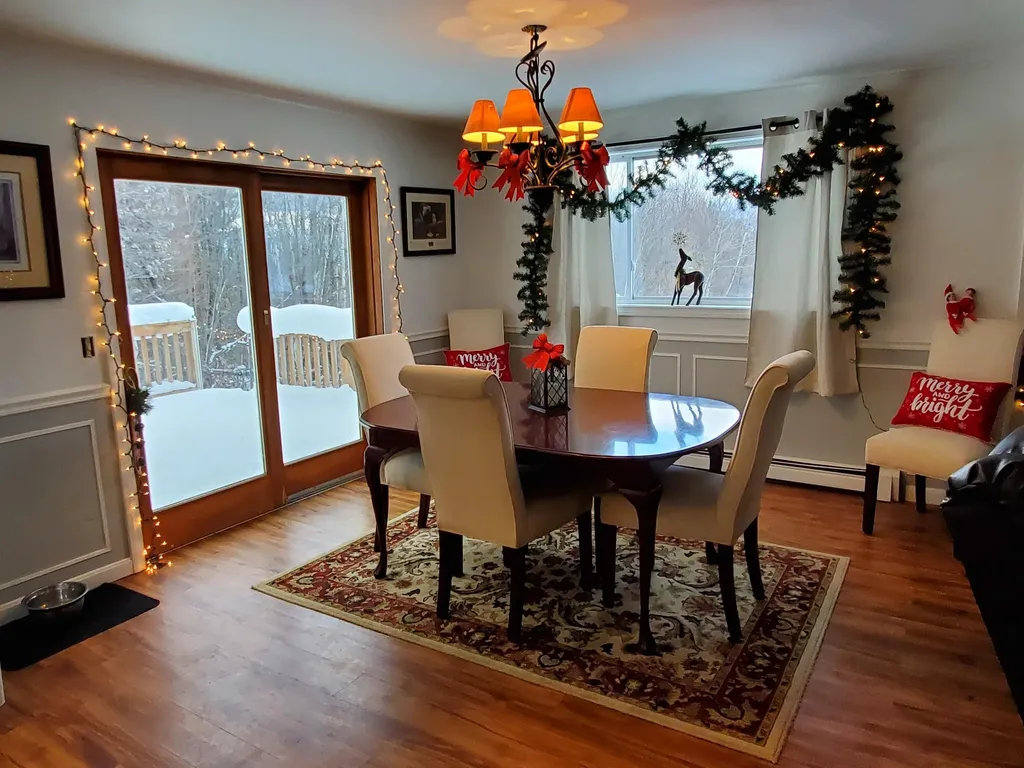 110 Seminole Drive Farmington ME 04938