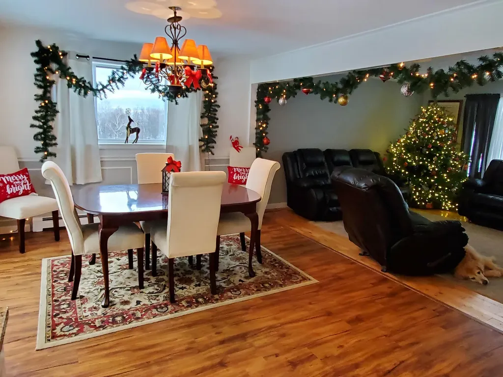 110 Seminole Drive Farmington ME 04938