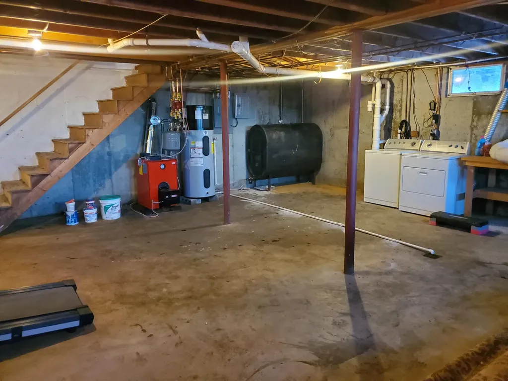 110 Seminole Drive Farmington ME 04938