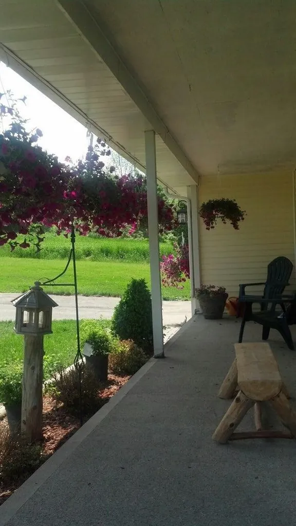 110 Seminole Drive Farmington ME 04938