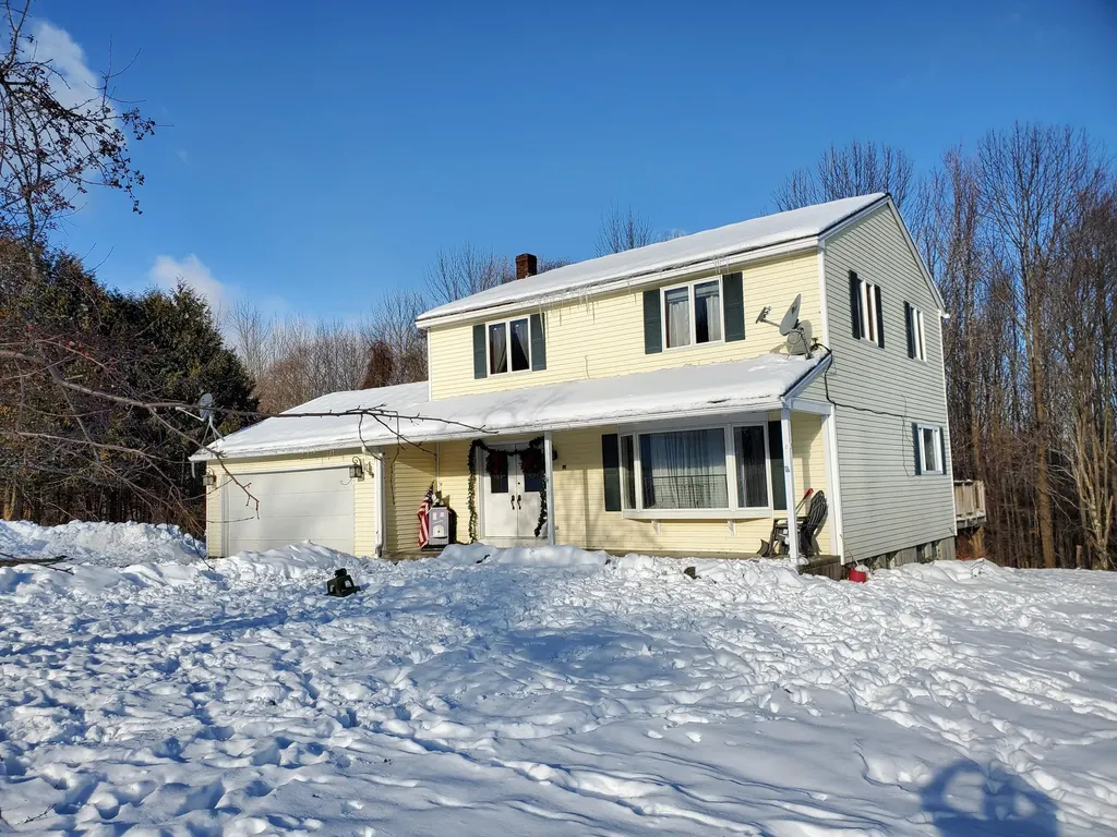 110 Seminole Drive Farmington ME 04938
