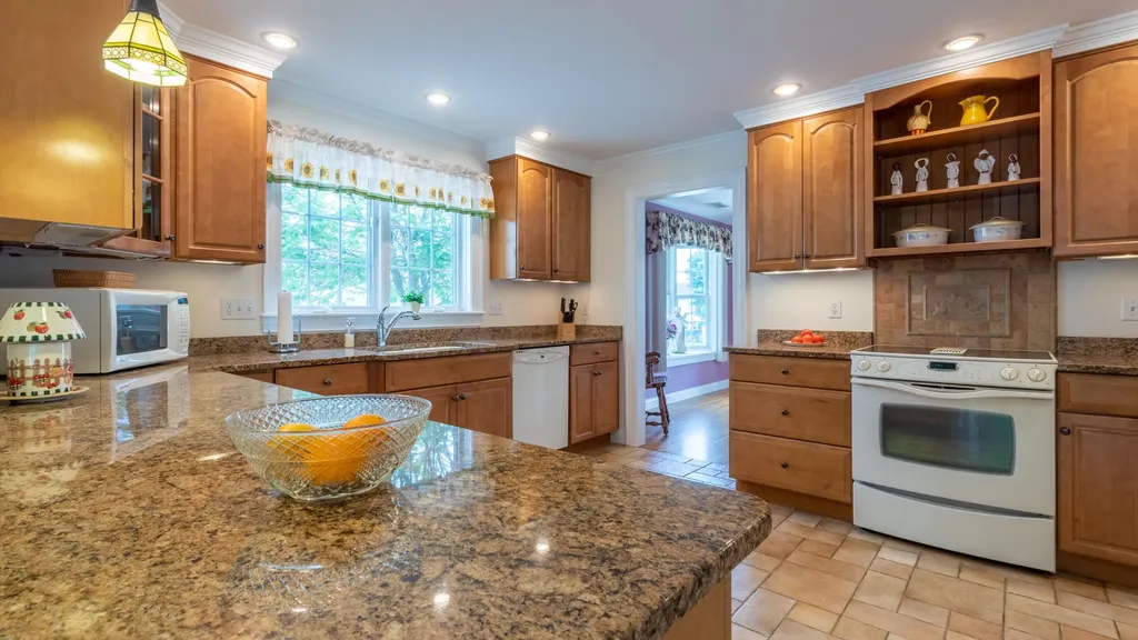 5 Marshall Avenue Biddeford ME 04005