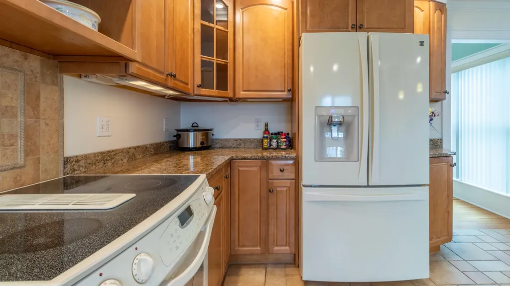 5 Marshall Avenue Biddeford ME 04005