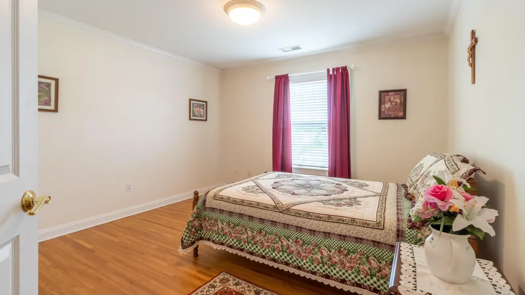 5 Marshall Avenue Biddeford ME 04005