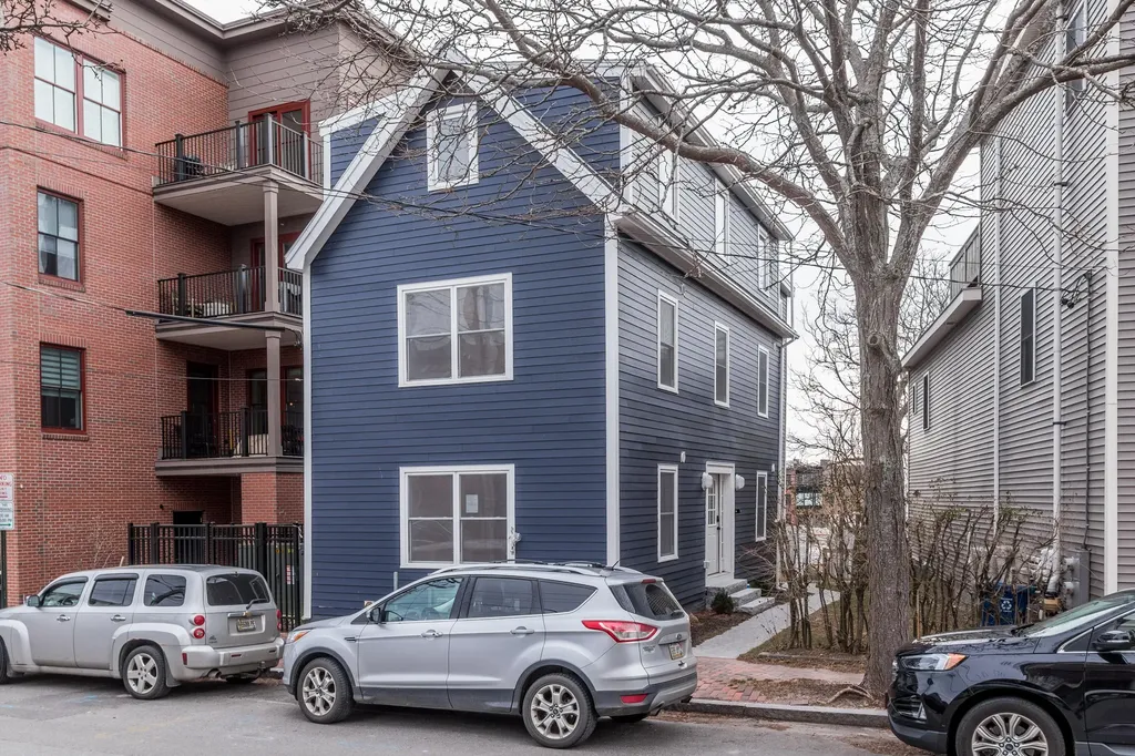 142 Newbury Street Portland ME 04101