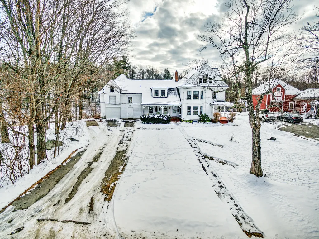 143 Main Street Greene ME 04236