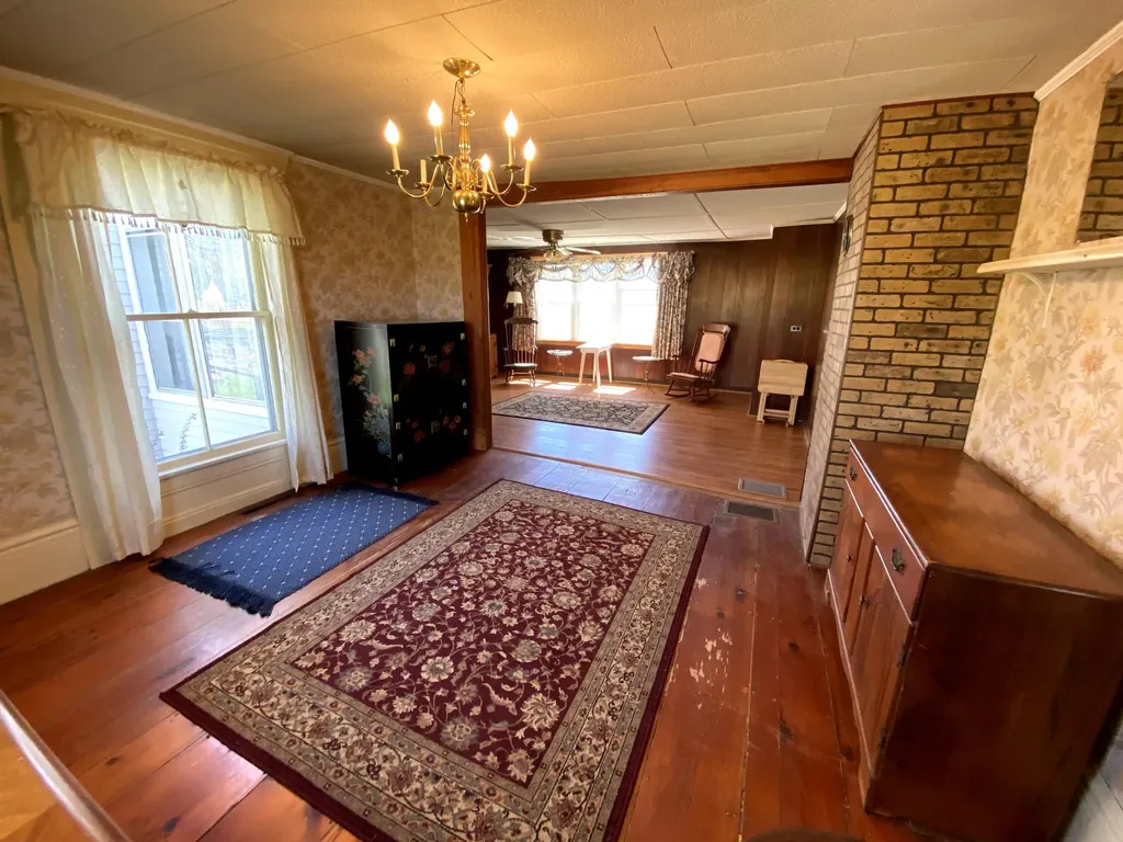 230 Limerock Street Rockland ME 04841