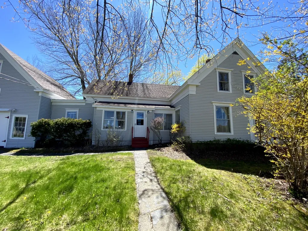 230 Limerock Street Rockland ME 04841
