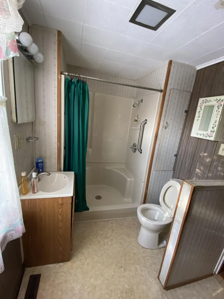 230 Limerock Street Rockland ME 04841