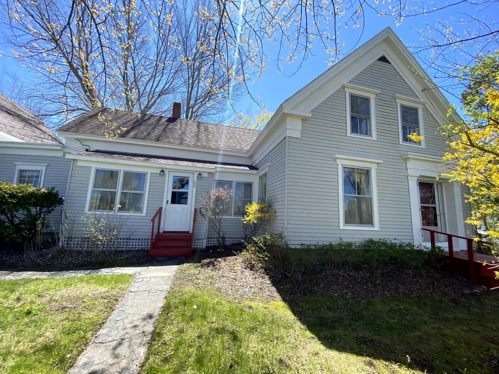 230 Limerock Street Rockland ME 04841