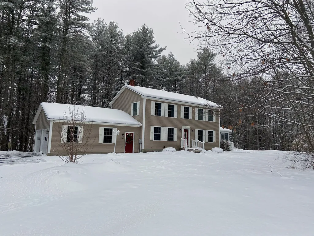 38 Aurora Drive Durham ME 04222