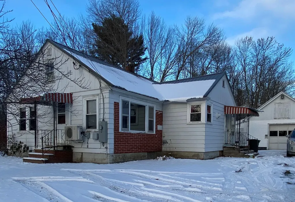 62 Bradley Road Milford ME 04461