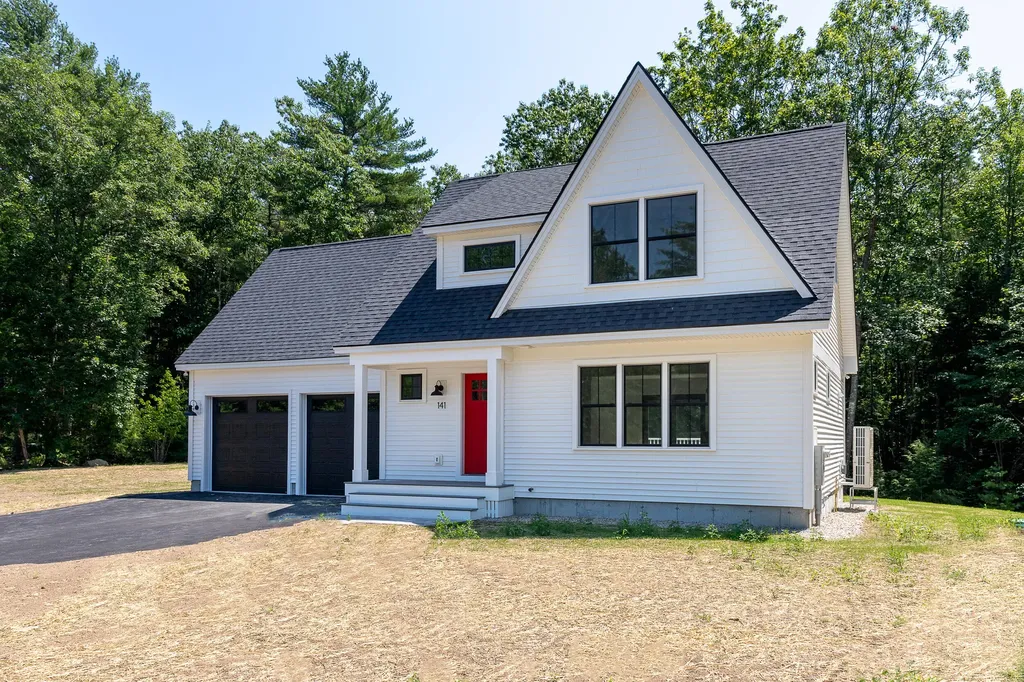 141 Tamrox Drive Arundel ME 04046