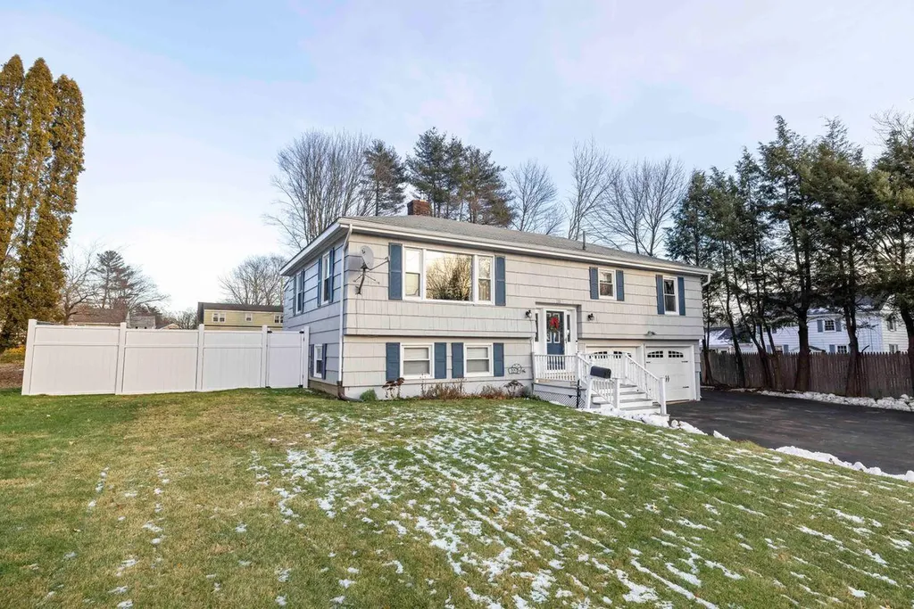 213 Auburn Street Portland ME 04103