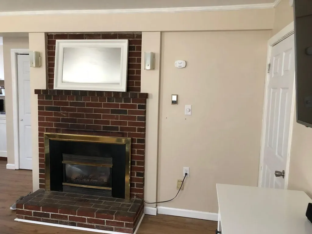 213 Auburn Street Portland ME 04103