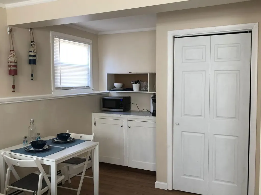 213 Auburn Street Portland ME 04103