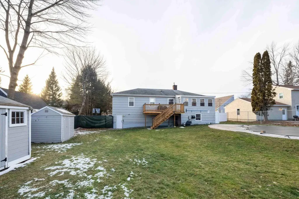 213 Auburn Street Portland ME 04103