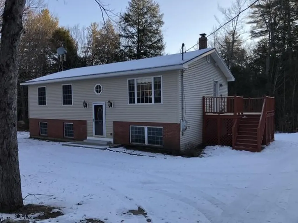 170 Deerfield Road Poland ME 04274