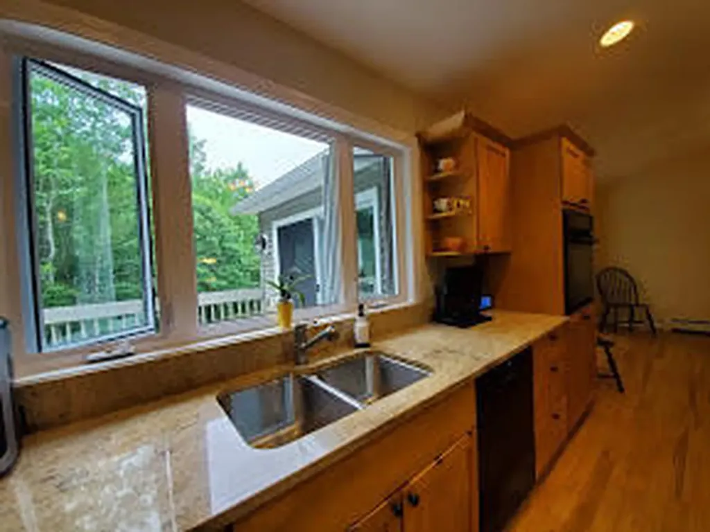 64 Libbey Lane Glenburn ME 04401