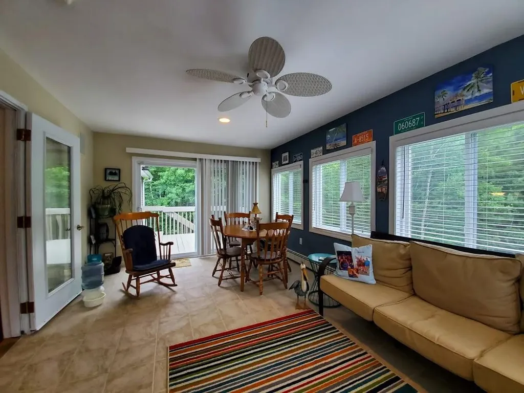 64 Libbey Lane Glenburn ME 04401