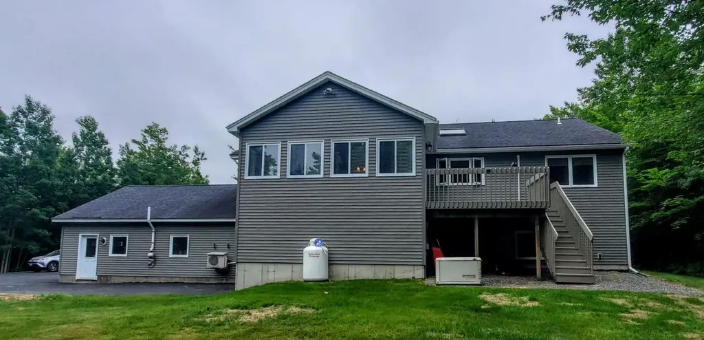 64 Libbey Lane Glenburn ME 04401